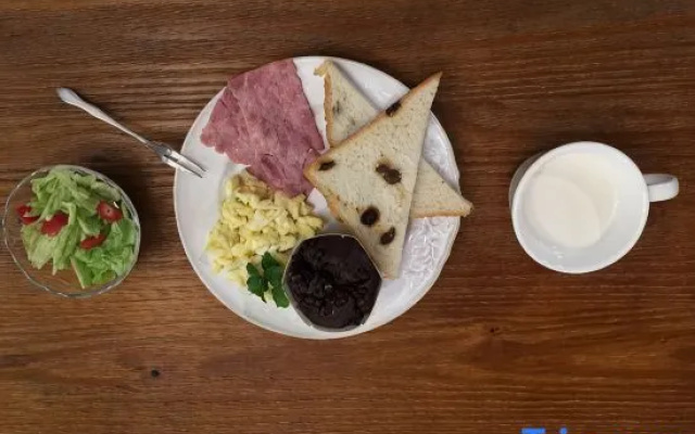 Xuanlan Xiaozhu Holiday Hostel