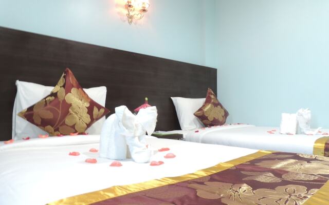 Hotel San Taw Win вид на фасад