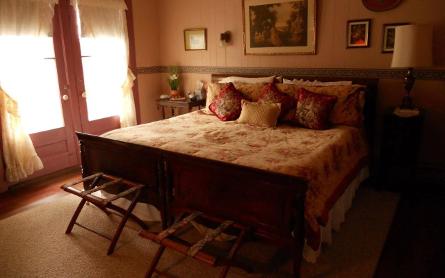 Ruah Bed & Breakfast