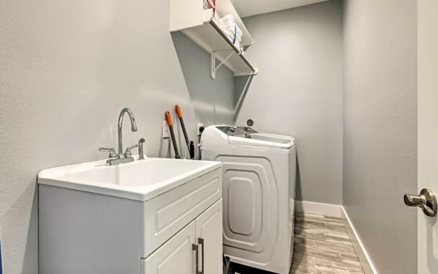 Villa Azul Galveston Home: Modern & Beachfront!
