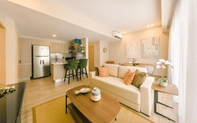 Fully Serviced Apartment at Regatta Living II - 703