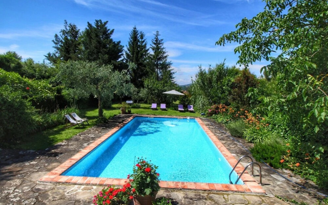 Modern Villa in Subbiano Italy With Swimming Pool