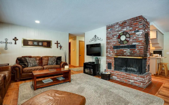 6 Otter-HOT Tub-3BR/2BA