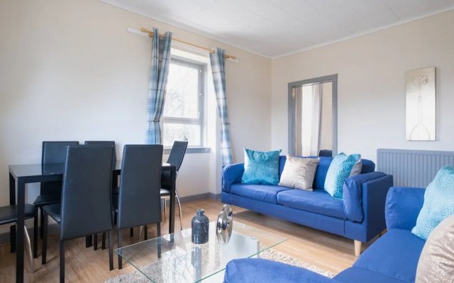 Novelty Suites - Powis Circle