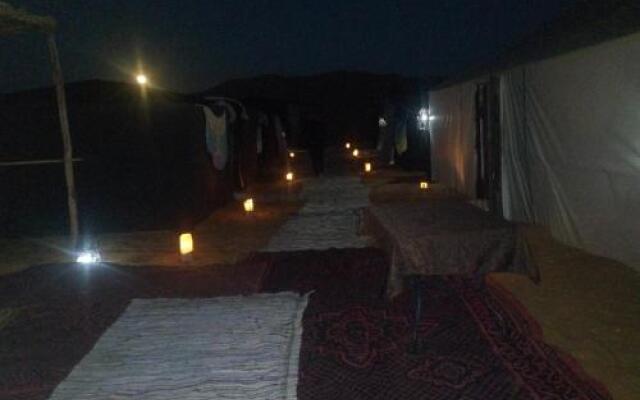 Отель Merzouga Camp Марокко, Мерзуга - отзывы, цены и фото номеров - забронировать отель Merzouga Camp онлайн вид на фасад