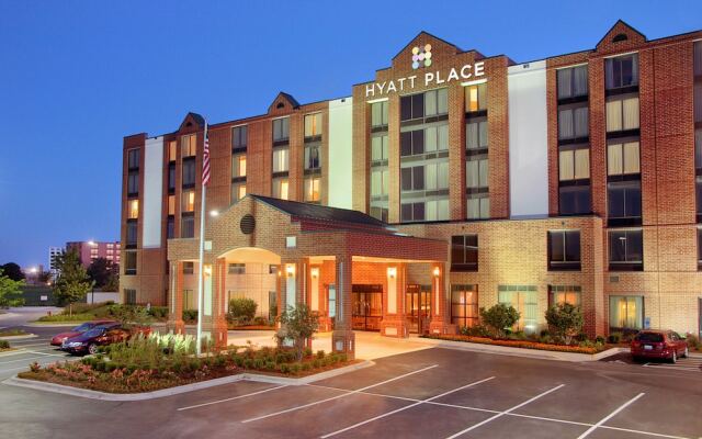 Отель Hyatt Place Minneapolis Airport-South США, Блумингтон - отзывы, цены и фото номеров - забронировать отель Hyatt Place Minneapolis Airport-South онлайн вид на фасад