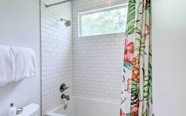 Sunny Austin Abode: Proximity to Parks & Dtwn