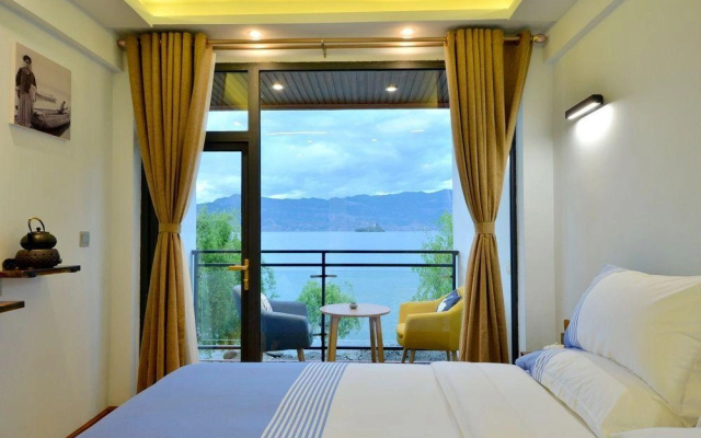 Lugu Lake Guanlanyue Inn