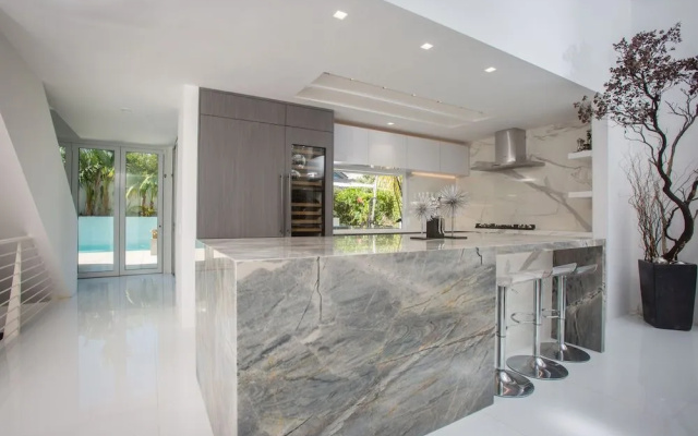 Modern Del Mar Beach Home