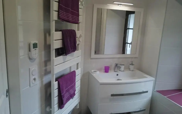 Maison de village/Appartement de charme avec extérieur