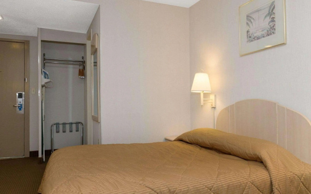 Rodeway Inn