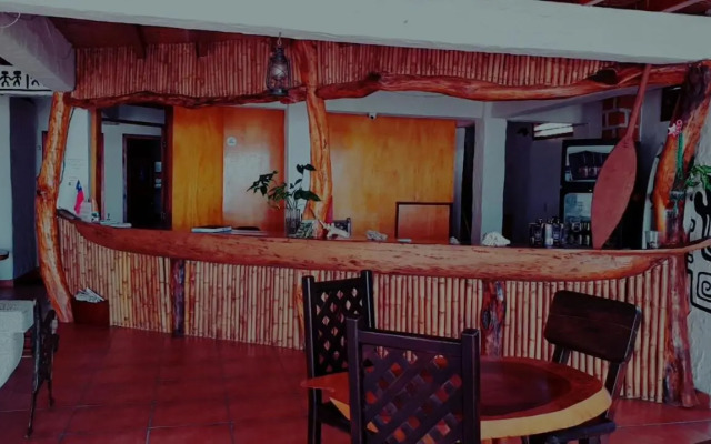 Отель Cocoa Beachfront Inn