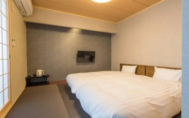 Karasuma Rokujo Hotel