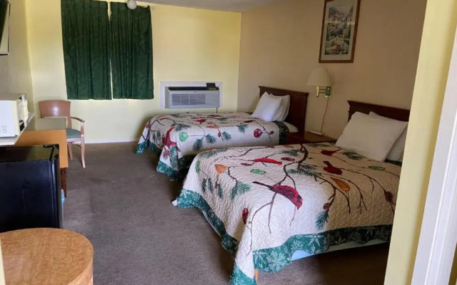 Lake Country Inn