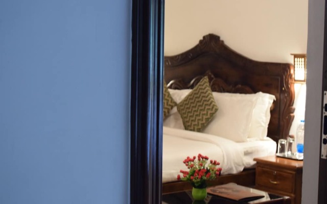 Seven Springs Plantation Resort