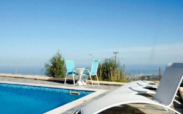 Villa Panorama Tria in Drouseia