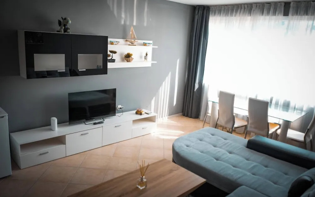 Apartment - Sleeps 4 & Free Parking