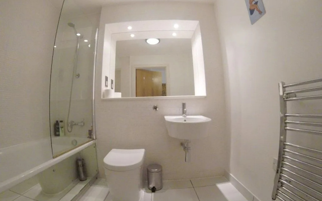 Myshortstay - Cheshire Street Apartment