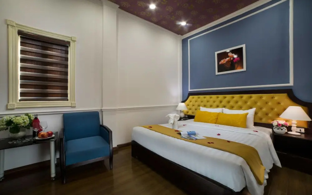 Hanoi Louis Hotel