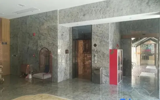 Ganzhou Qianhai Hotel