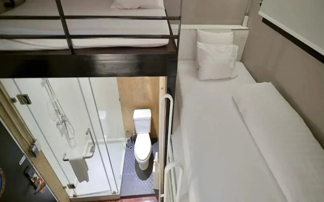Twin Comfort Stay Chic & Spacious Setup