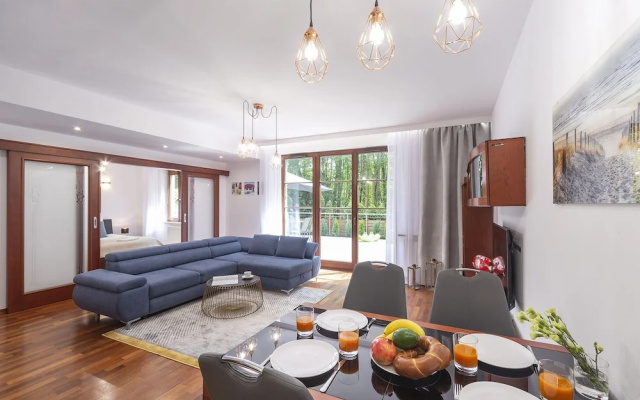 Little Home - Haga
