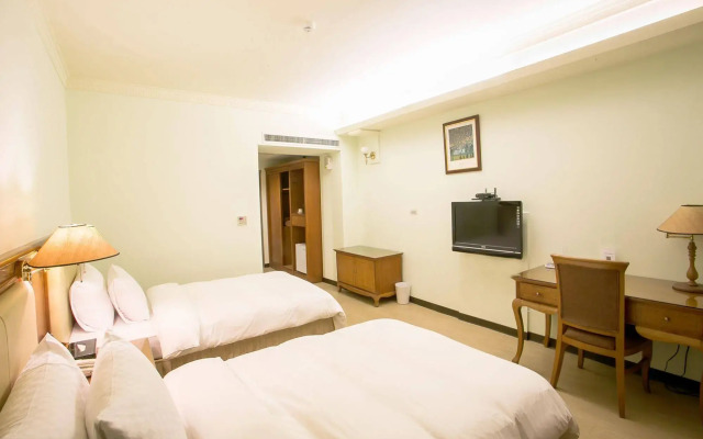 Huang Shin Business Hotel-Shang An