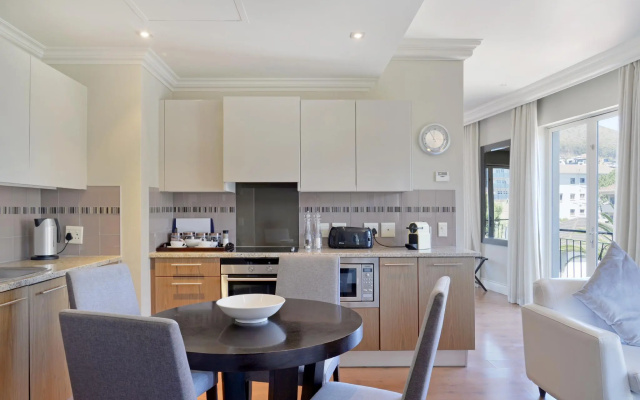 Cape Royale 414 Apartment