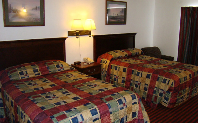 Rodeway Inn & Suites