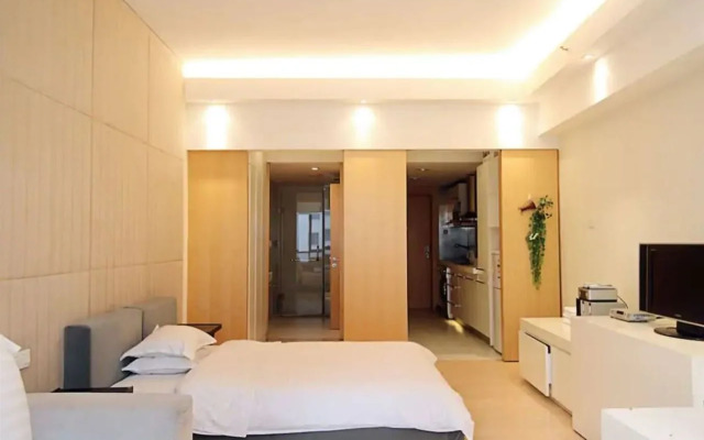 Private-Enjoyed Home ApartHotel - R&F Stanley Apartment
