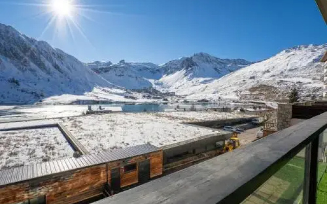 Skissim Select - Chalet Névé by Travelski