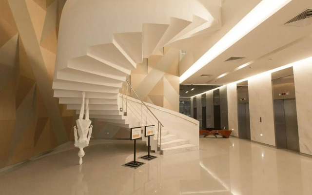 W Suite