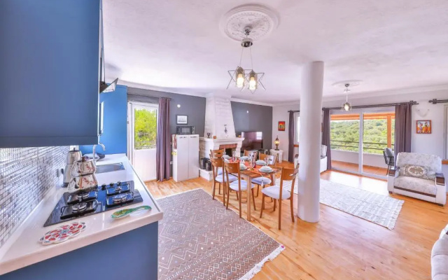 Lovely Villa with Private Pool and Terrace in Kas