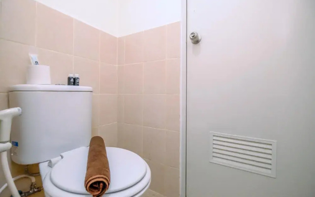 Comfort Stay 2BR at Podomoro Golf View Apartment