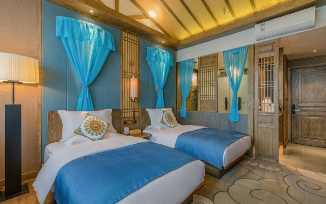 Floral Hotel Lijiang Qinyuan