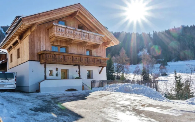 Spacious Apartment Near Ski Area In Fendels