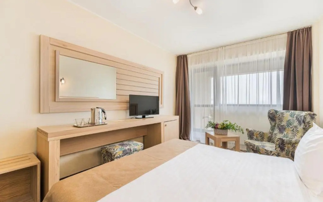 Faleza Hotel by Vega