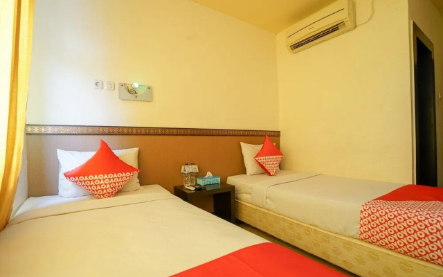 OYO 2255 Hotel Triantama
