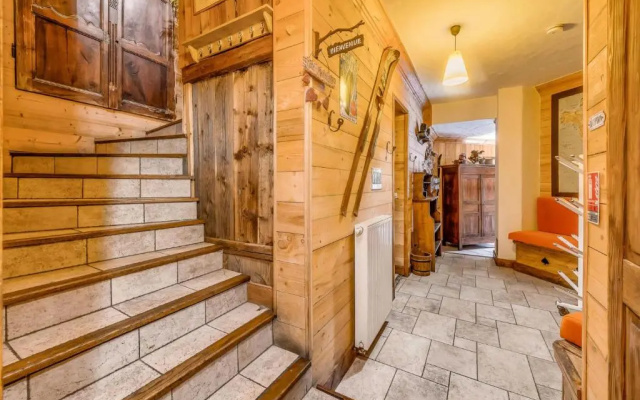 Chalet Iseran - Chalets pour 15 Personnes 10