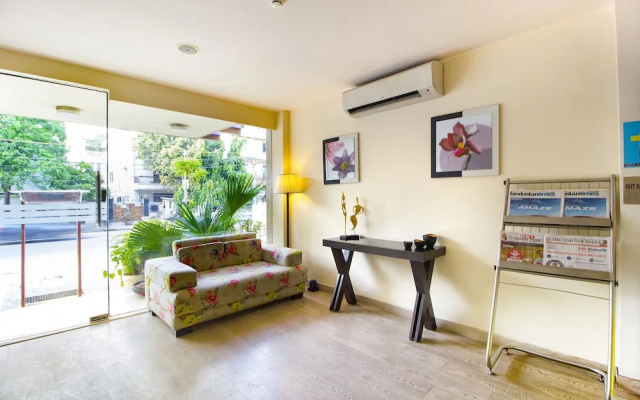 Cabana Hotel