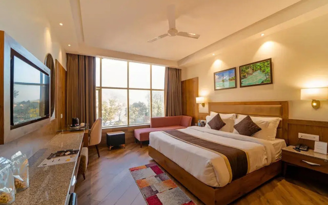 Hotel The Grand Dewan