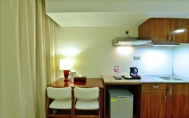 Cherry Hills Hotel