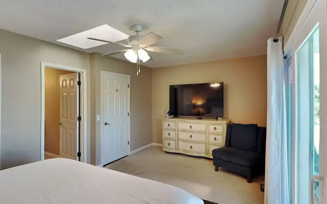 Woodland Shores by Southern Vacation Rentals