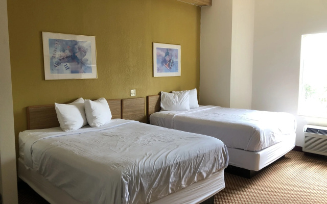 Отель SpringHill Suites by Marriott Pittsburgh Airport 