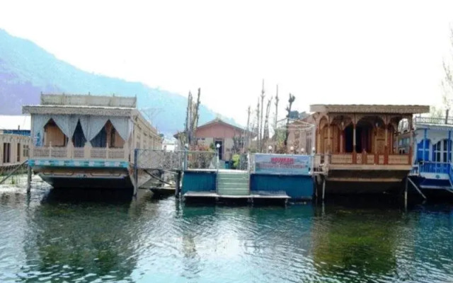 Almost Heaven Group of House Boats