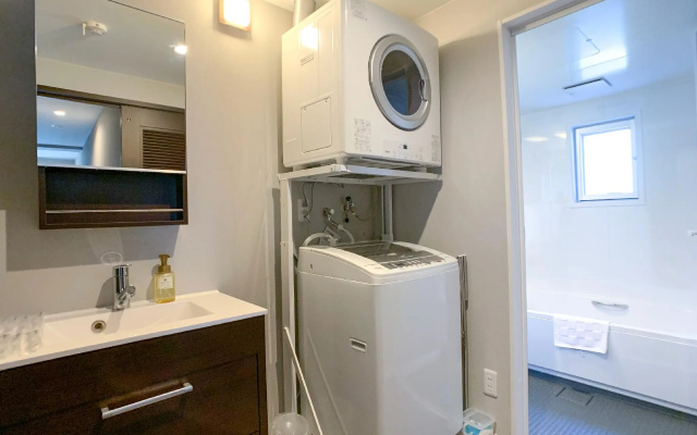 Tsukasa Condo Chatan Araha