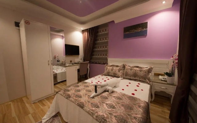 Kayi Hotel