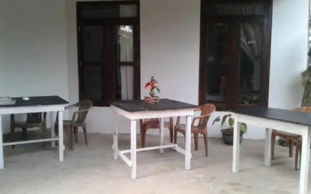 Falcon Hostels, Mirissa