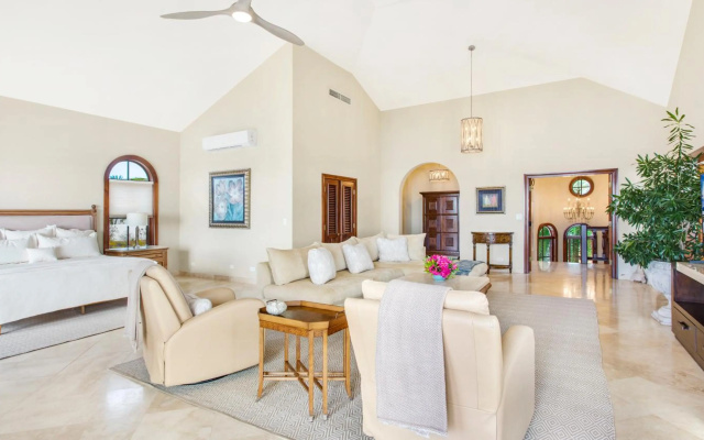 Sandcastle Villa & Beach House