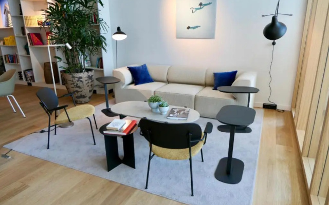 New Luxury apartment overlooking Vienna